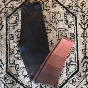 Barre3 x Beyond Yoga Leggings